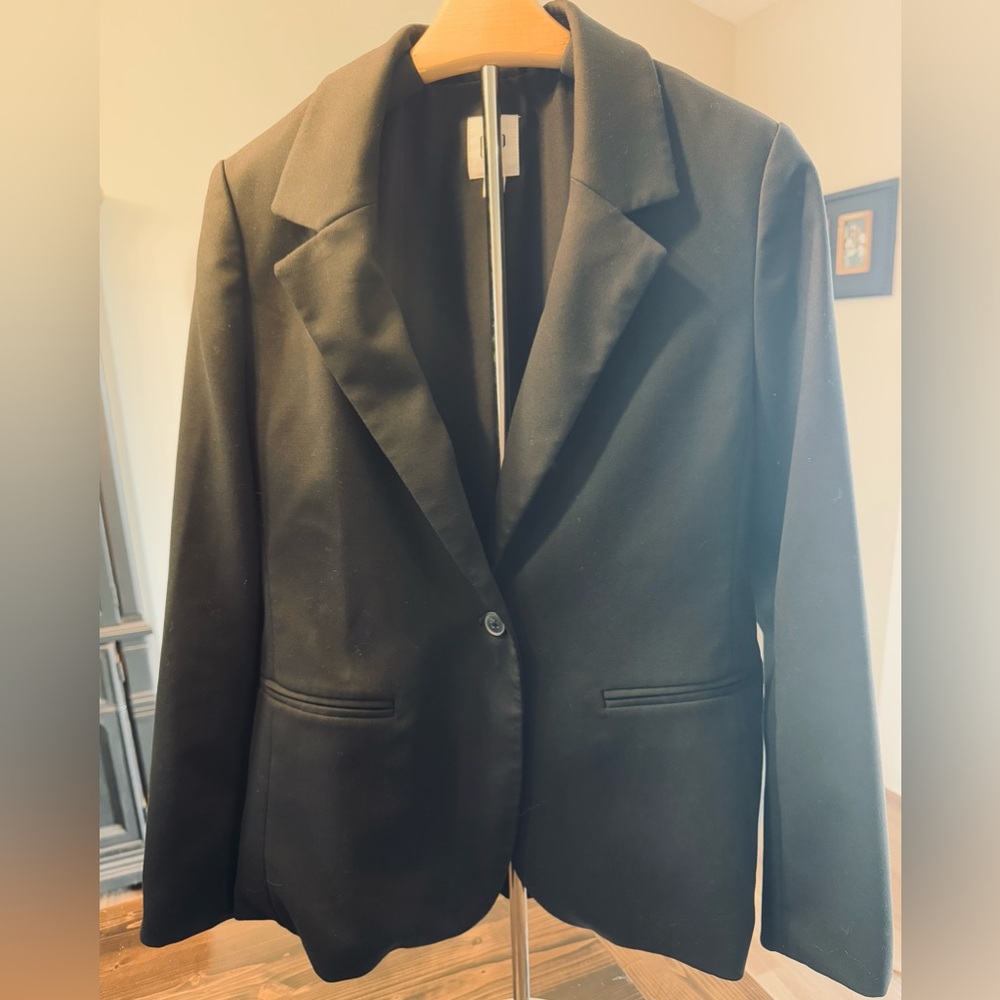 GAP Women's Classic One Button Black Blazer Size 10 Petite